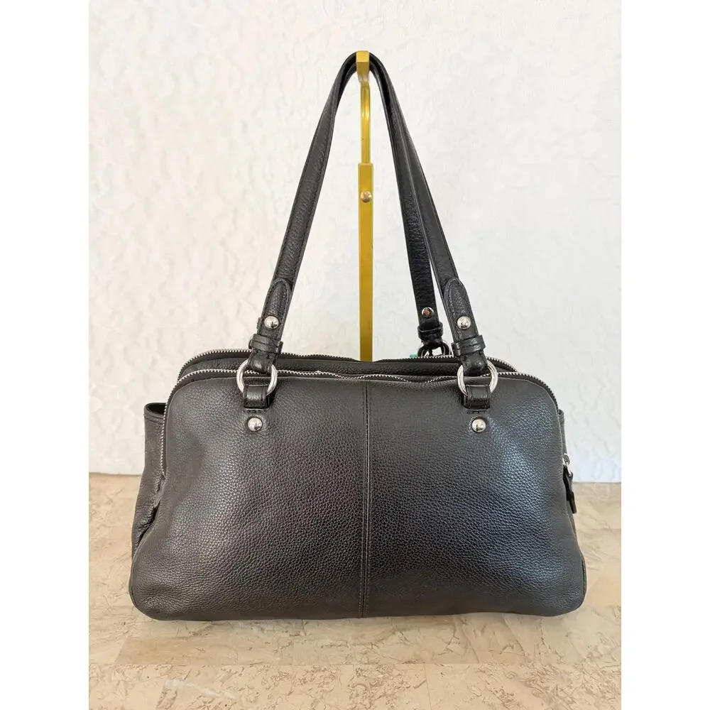 Vtg COACH Penelope black leather Satchel Bag F16529